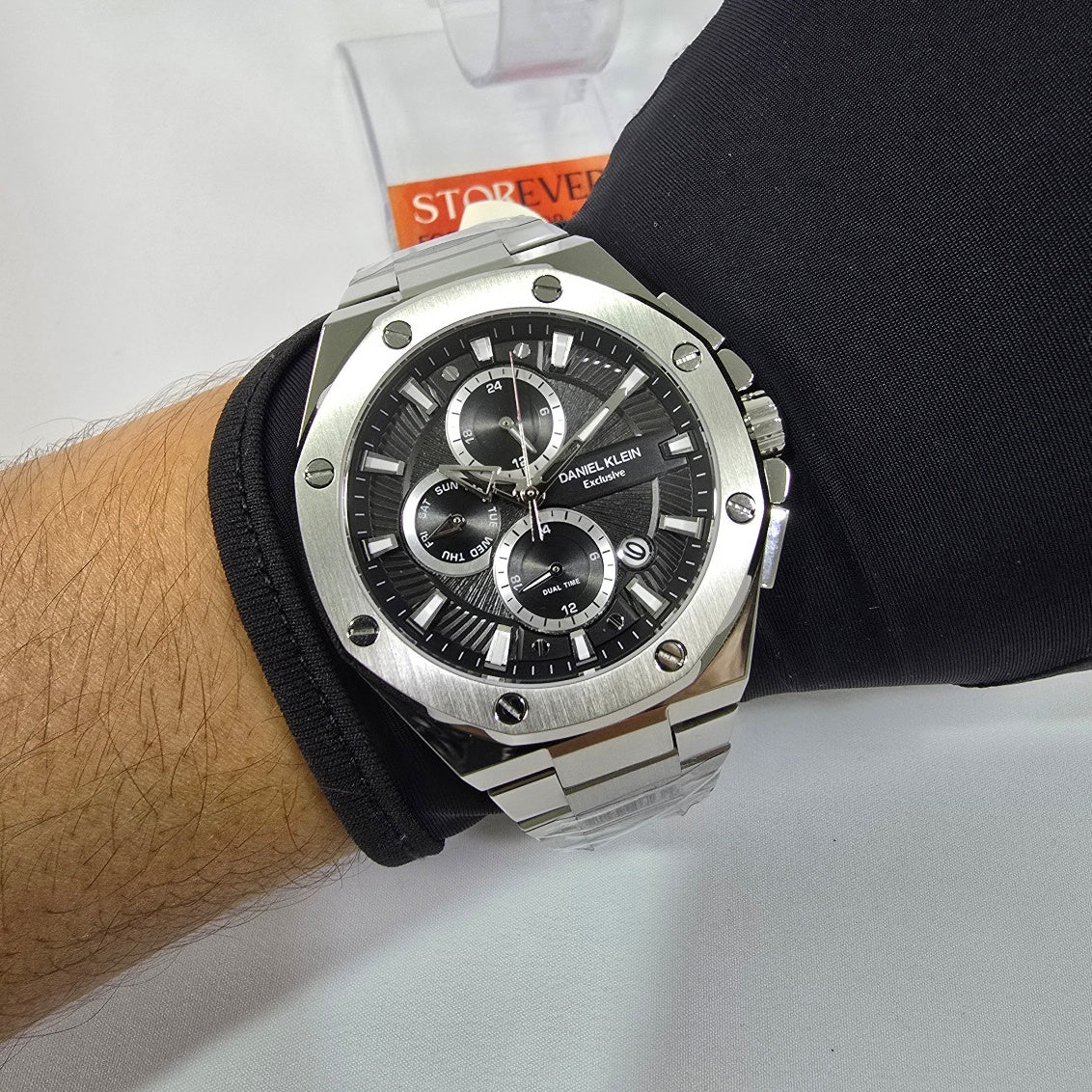 Daniel Klein dk.1.10865 fond noir
