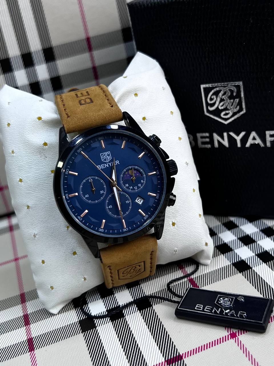 Benyar chronograph