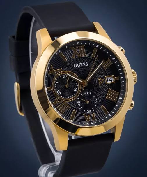 Guess u0669g4