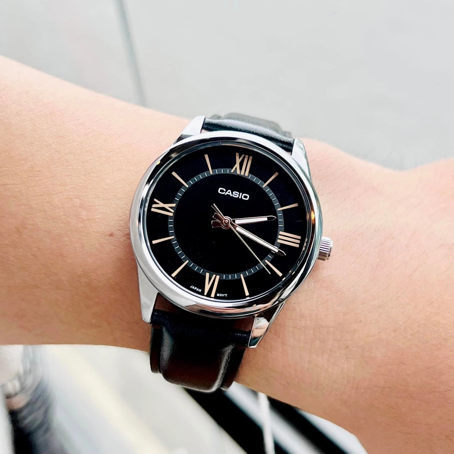 Casio mtp-v005l-1b5udf