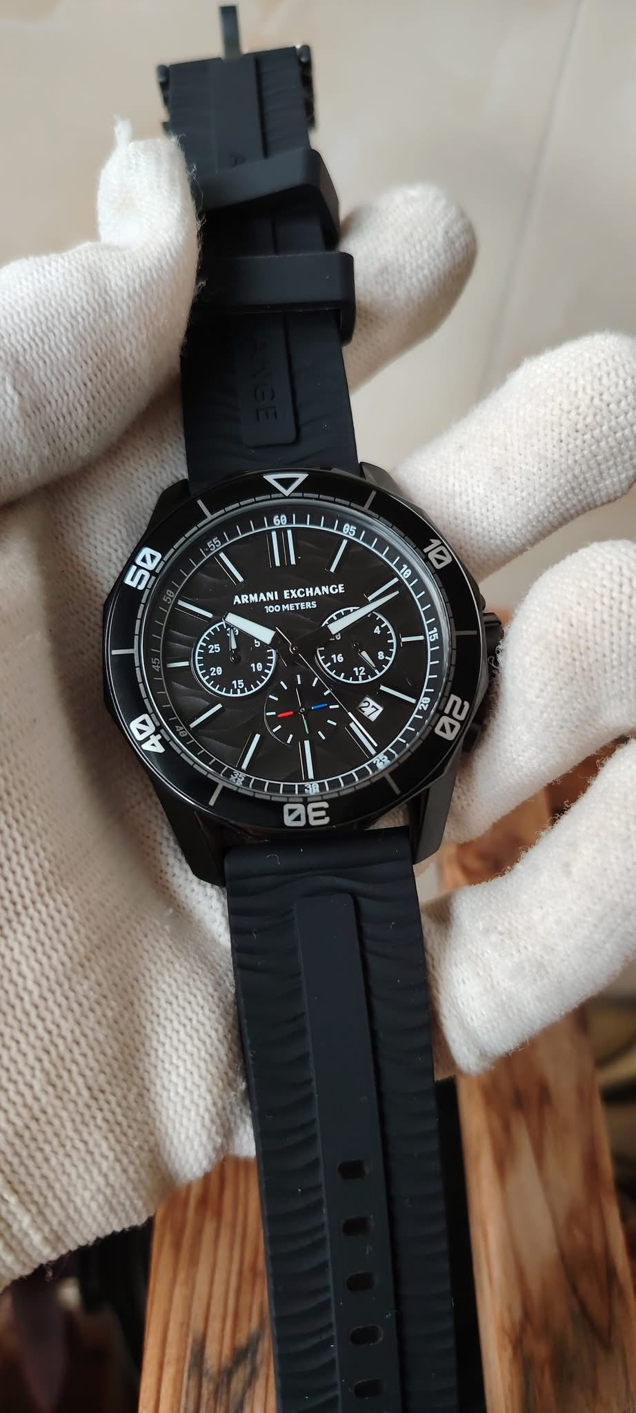 Armani ax1961