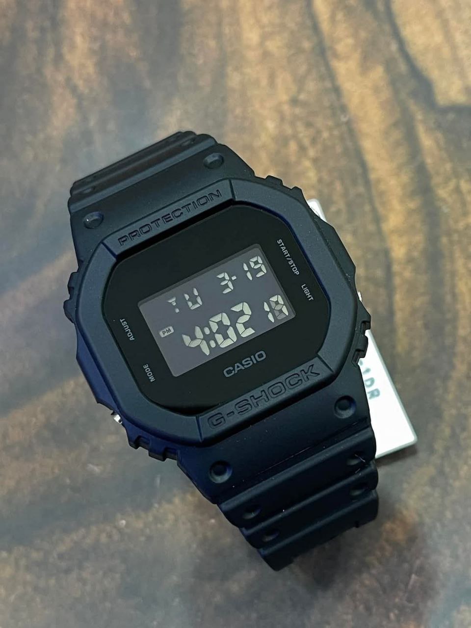 CASIO G-CHOCK-DW-5600UBB-1DR